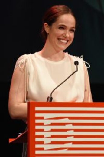 Verena-Altenberger-Diagonale-Beste-Schauspielerin-200x300